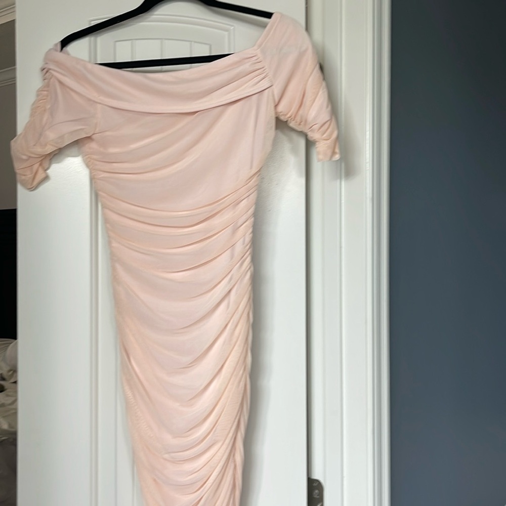 Shiffon light pink dress never worn